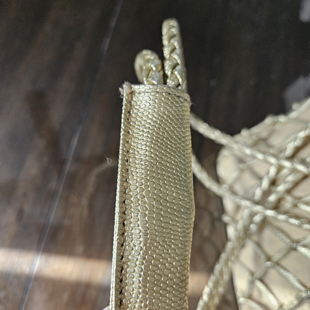 Tianni Metallic Gold Woven Bucket Bag - Picture 4 of 15